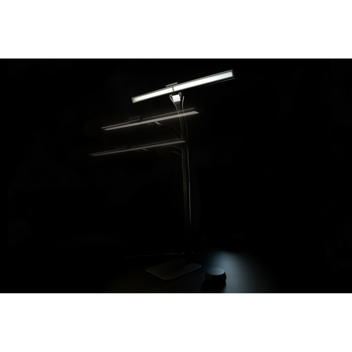 TC Strata Base valaisin painojalalla - musta